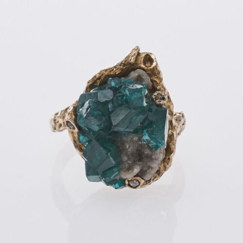 14ct Rough Green Colour Stone Ring
