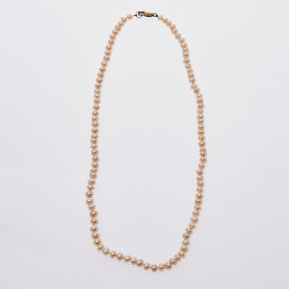 Fresh Water Pearl Strand