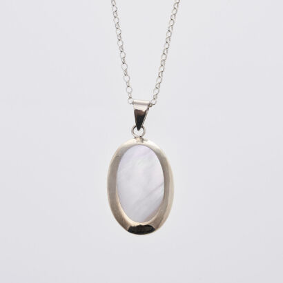 Silver Mother of Pearl Necklace