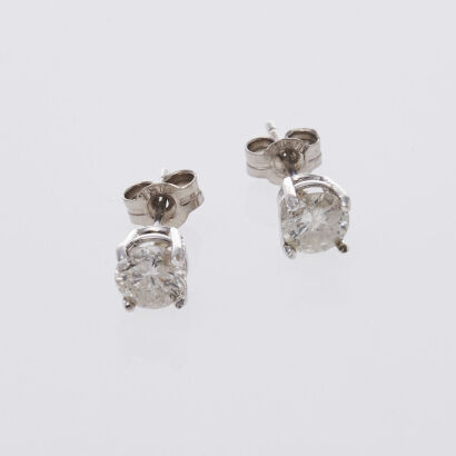 14ct Diamond Stud Earrings