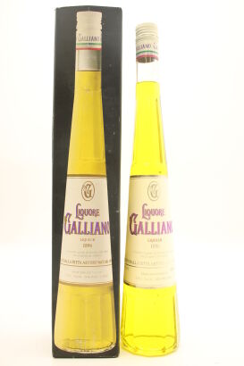 (1) Liquore Galliano Liqueur, circa 1986, 35% ABV (GB)