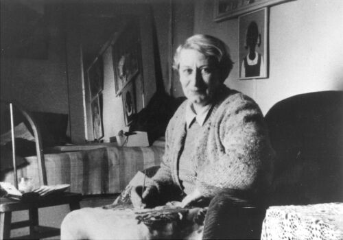PHOTOGRAPHER UNKNOWN Rita Angus