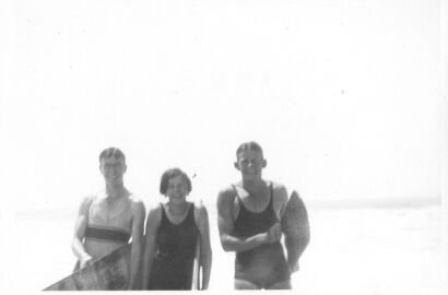 PHOTOGRAPHER UNKNOWN untitled