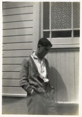 PHOTOGRAPHER UNKNOWN untitled