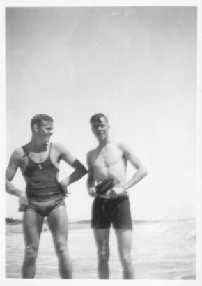 PHOTOGRAPHER UNKNOWN untitled