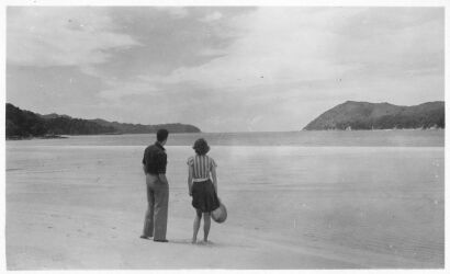PHOTOGRAPHER UNKNOWN untitled