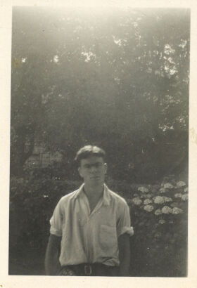PHOTOGRAPHER UNKNOWN untitled