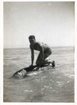 PHOTOGRAPHER UNKNOWN untitled