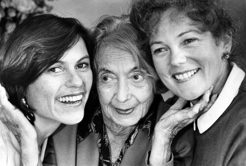 PHOTOGRAPHER UNKNOWN Louise Henderson with Granddaughters