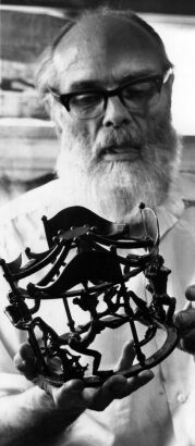 PHOTOGRAPHER UNKNOWN Paul Beadle