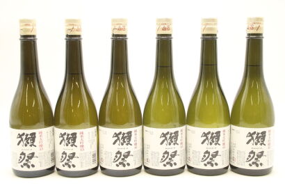 (6) Dassai 45 Junmai Daiginjo Sake, 16%ABV, 720ml