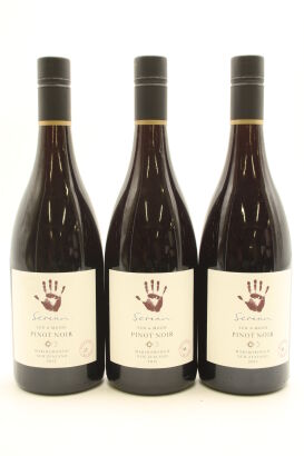 (3) 2015 Seresin Sun & Moon Pinot Noir, Marlborough