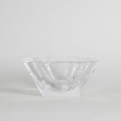 A Orrefors Bowl Designed by Vicke Lindstrand