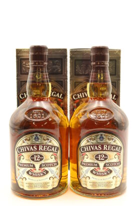 (2) Chivas Regal 12 Year Old Blended Scotch Whisky, 40% ABV, 1000ml