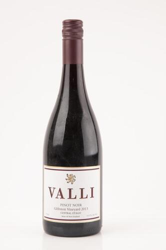 (1) 2013 Valli Gibbston Vineyard Pinot Noir, Central Otago
