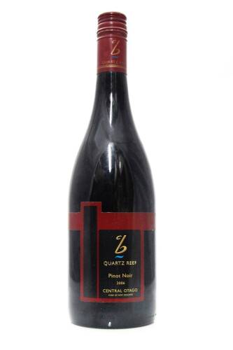 (1) 2006 Quartz Reef Pinot Noir