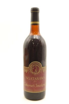 (1) 1982 Ngatarawa Cabernet Sauvignon, Hawke's Bay