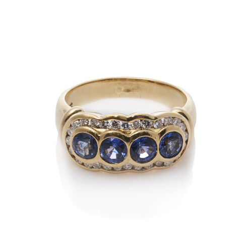 18ct Sapphire and Diamond Ring