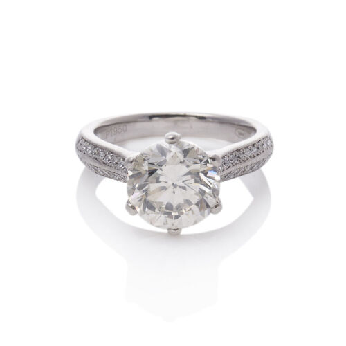 4.04ct Round H SI1. Important Diamond Ring