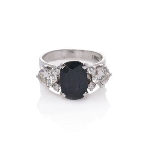 18ct Sapphire and Diamond Ring