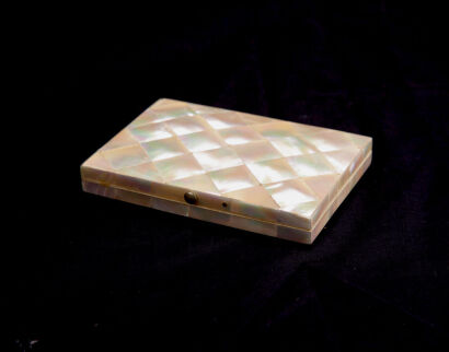 A Victorian Mother of Pearl Card Holder