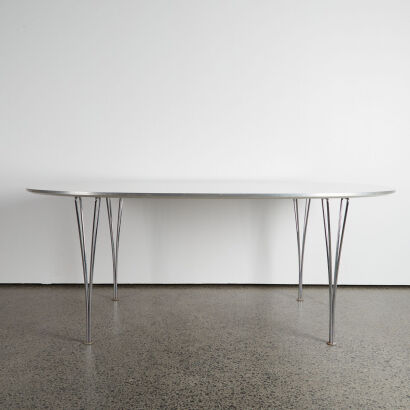A Fritz Hansen Super-Elliptical Dining Table