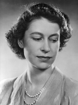 YOUSUF KARSH HRH Princess Elizabeth at Clarence House