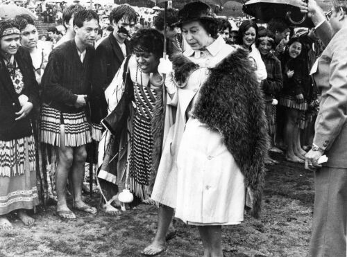 The Queen walks through mud at Auckland's Domain
