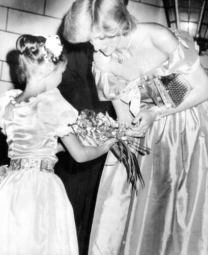 The Princess of Wales receives a bouquet from Angelique Vivian in Auckland