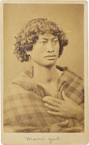 ALLEN AND SON, DUNEDIN Portrait of a Māori woman with tartan cloak