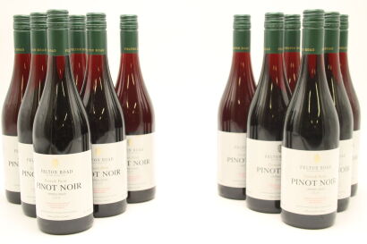 (12) 2018 Felton Road Cornish Point Pinot Noir, Bannockburn [JR17]