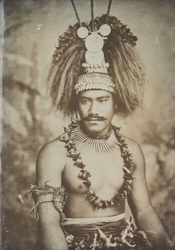 UNKNOWN PHOTOGRAPHER Portrait of a Samoan chief wearing a tuiga and whale tooth necklace