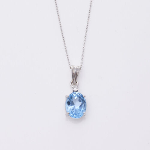 18ct Diamond 0.02ct & Topaz 2.35ct Pendant & Chain