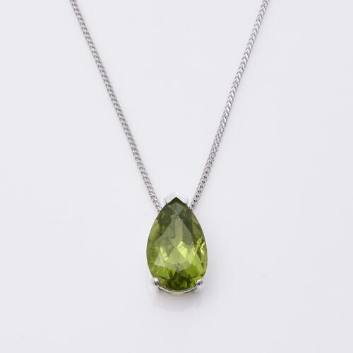 18ct White Gold Peridot Pendant