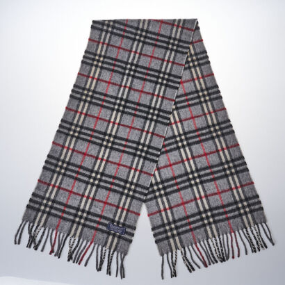 Burberry Cashmere Grey Checker Scarf