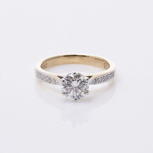 18ct & Platinum Diamond Ring. 1.00ct