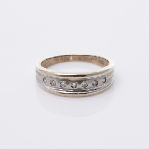 9ct White Gold Diamond Band