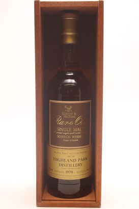 (1) 1970 Gordon and MacPhail Highland Park Rare Old Single Malt Scotch Whisky, 40% ABV