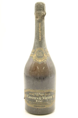 (1) NV Gratien & Meyer Cremant de Loire Cuvee Flamme Brut, France