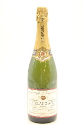 (1) NV Delacoste & Fils Carte d'Or Brut, Champagne