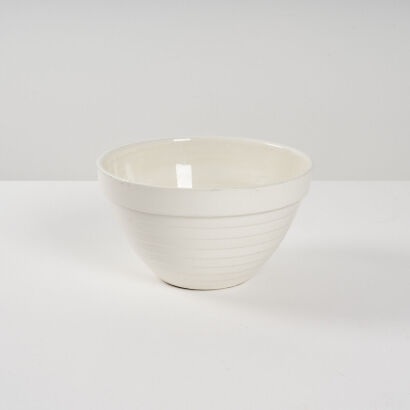 A Large Crown Lynn Beehive Mixing Bowl