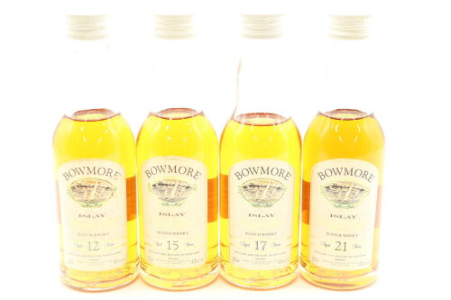(1) 1995 Released Bowmore Single Malt Scotch Whisky Miniature Set, Islay 43% ABV 800ml, 5x 200ml Bottles 4x 200ml Sold as One Lot
