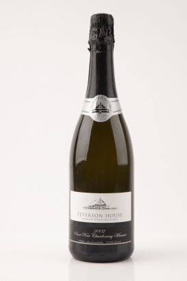 (1) 2002 Peterson House Pinot Noir Chardonnay Meunier Sparkling , Pokolbin