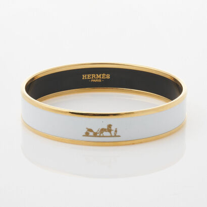 Herm&egrave;s Caleche Enamel Bangle