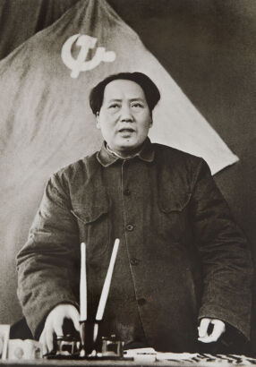 PHOTOGRAPHER UNKNOWN Mao Zedong