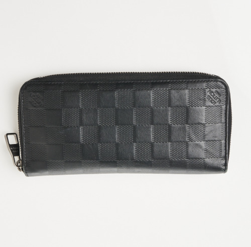 Louis Vuitton Damier Infini Zippy Wallet