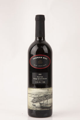 (1) 2002 Tasman Bay Pinot Noir, Nelson