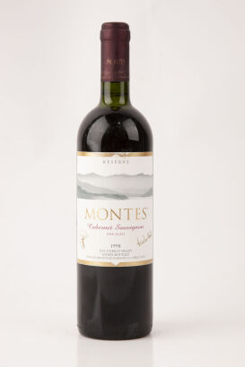 (1) 1998 Montes Reserve Cabernet Sauvignon, Chile