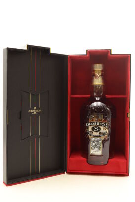 (1) Chivas Regal 25 Year Old Blended Scotch Whisky, 40% ABV (GB)