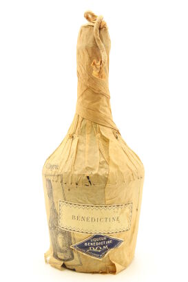 (1) Benedictine D.O.M Liqueur, Circa 1960s, 43% ABV